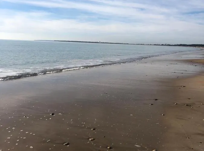 Maison Bord De Sur 펜션